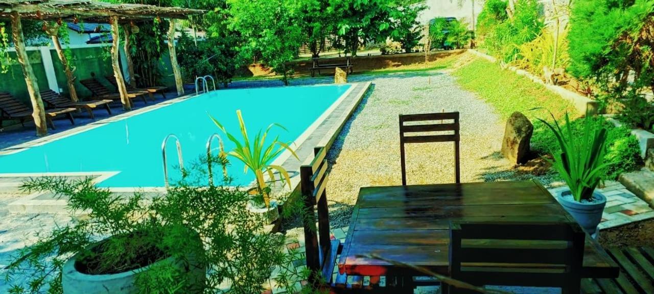 Lily Resort อุดาวาลาเว ภายนอก รูปภาพ